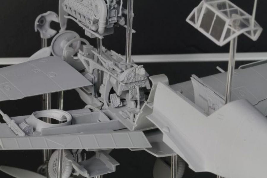 Dragon 5550 Bf109E-4 (WING TECH) - Warbirds 1/48