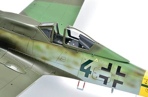 Zoukei-Mura SWS3211 Focke-Wulf Ta 152 H-0 1/32 – image 5
