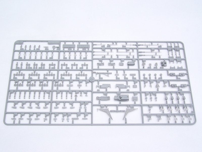 Trumpeter 05605 US CVN-68 Nimitz porte-avions 1975 (1/350) – Bild 28