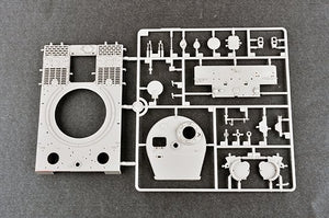 Trumpeter 09540 Pz.Kpfw.VI Ausf.E Sd.Kfz.181 Tiger I (production tardive) avec Zimmerit (1/35) – image 12