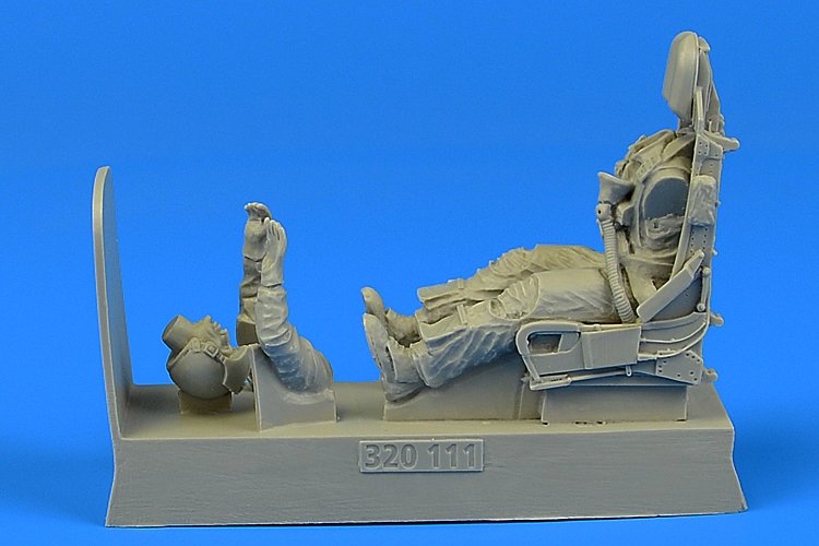Aerobonus 320111 Figurine de pilote de l'USAF pour F-100 avec siège éjectable pour maquette Trumpeter au 1/32
