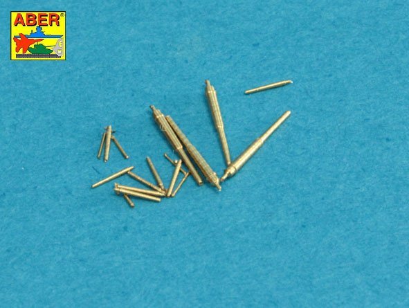 Aber 1/700L-34 Ensemble de canons pour destroyers de classe Narvic type 1936A : 150 mm x 5 ; 37 mm x 8 ; 37 mm (M42) x 10 ; 1/700