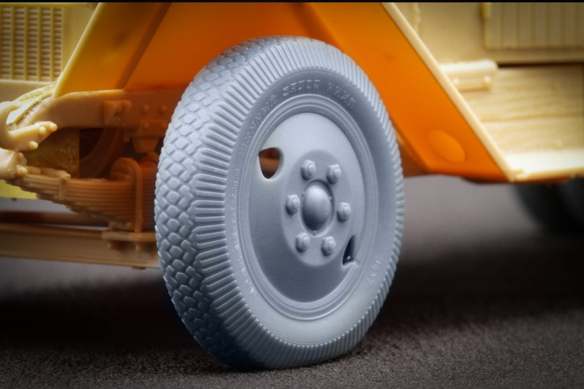 ScaleX WW 35002S ZIS-5 Sagged wheel set (for HobbyBoss) 1/35