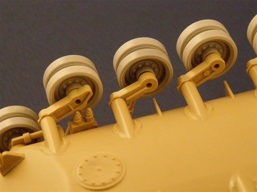 Roues de route Panzer Art RE35-001 pour chars M48/60 (modèle acier) 1/35 – imagen 4