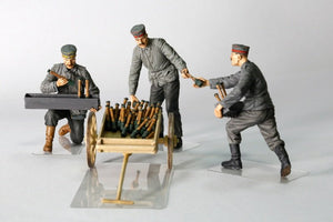 Copper State Models F32-006 Équipe de ravitaillement du personnel d&amp;#39;aérodrome allemand avec chariot 1/32 – Bild 4