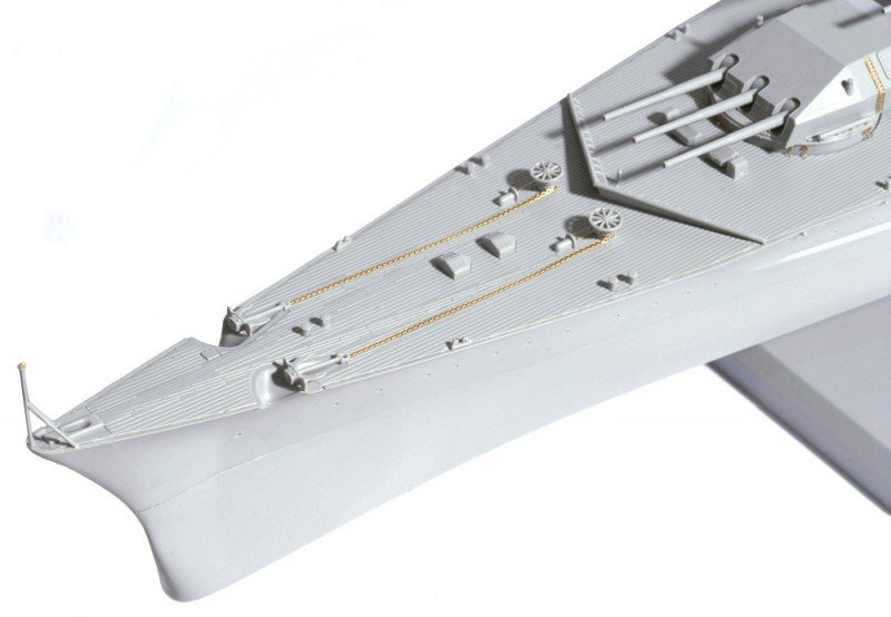 Dragon 1040 Cuirassé allemand Scharnhorst 1943 (1/350) – immagine 4