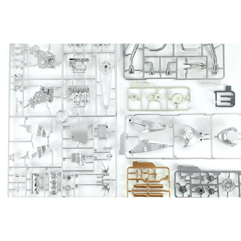 Meng Model MT-004S BMW HP4 Race Pré-peinte 1/9  – image 10
