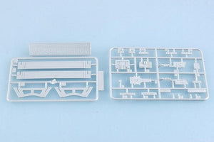 Trumpeter 05722 Maréchal de la marine russe Ustinov 1/700 – image 7