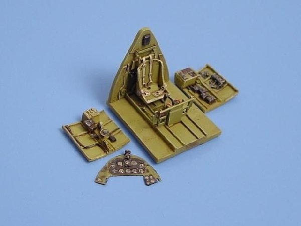Ensemble cockpit Aires 7032 F6F-3/5 HELLCAT 1/72 ACADEMY