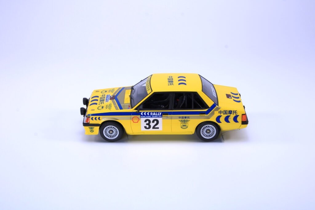 NuNu PN24032 Mitsubishi Lancer Turbo 85 Rallye Hong Kong-Pékin 1/24 – image 4