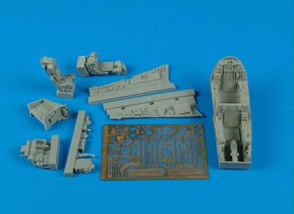 Ensemble de cockpit Aires 4288 FGR.2 British Phantom au 1/48 Hasegawa
