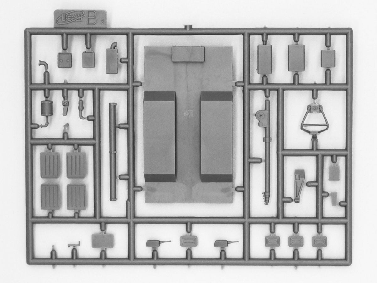 ICM 72709 URAL-43203 Véhicule militaire de transport des forces armées ukrainiennes 1/72  – image 5