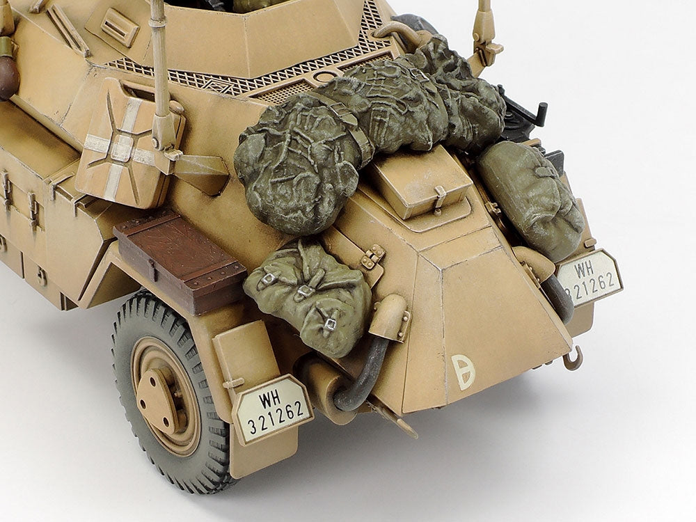 Tamiya 35268 Voiture blindée allemande Sd.Kfz.223 avec pièces photo-découpées (1/35) – immagine 5