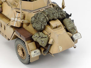 Tamiya 35268 Voiture blindée allemande Sd.Kfz.223 avec pièces photo-découpées (1/35) – immagine 5