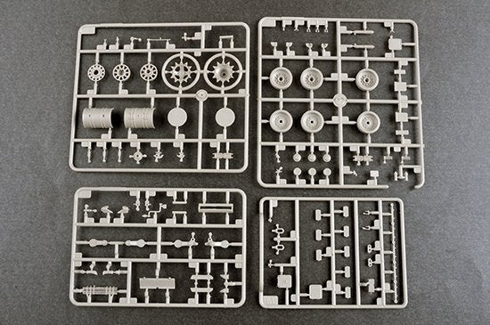 Trumpeter 09587 Char de combat principal russe T-80BVM 1/35 – image 6