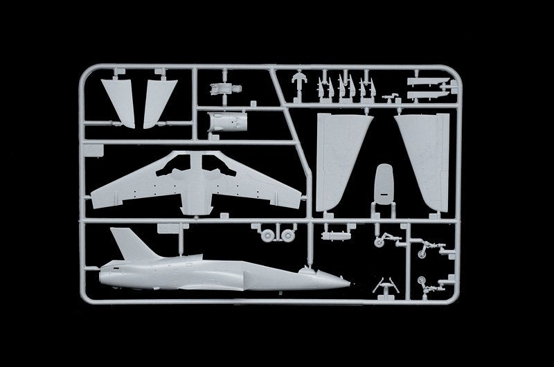 Italeri 1396 HAWK T1 1/72 – immagine 2