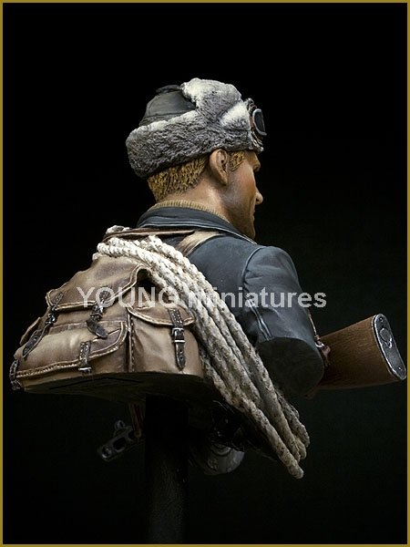 Young Miniatures YM1827 OFFICIER DE MONTAGNE SOVIÉTIQUE 1942 1/10 – Bild 5