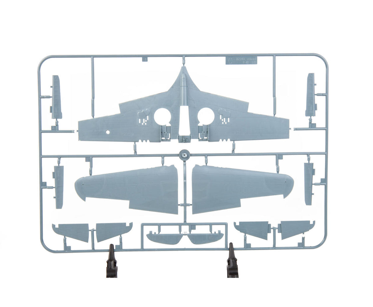 Eduard 11200 Sharks and Stallions DUAL COMBO P-40 N and P-51 B/C 1/48 – image 9