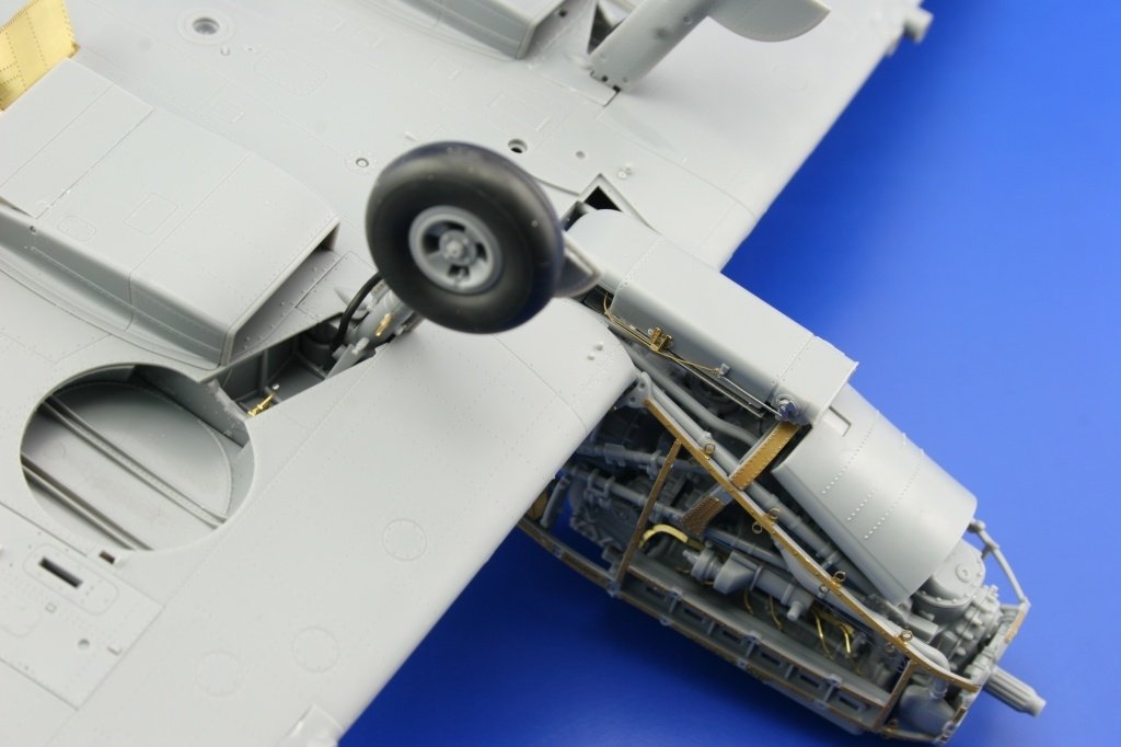 Eduard 32249 Spitfire Mk.IX extérieur TAMIYA 1/32 – image 4