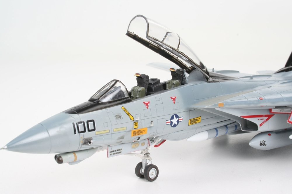 Revell 04195 F-14D Super Tomcat Dernier vol (1/72) – immagine 3