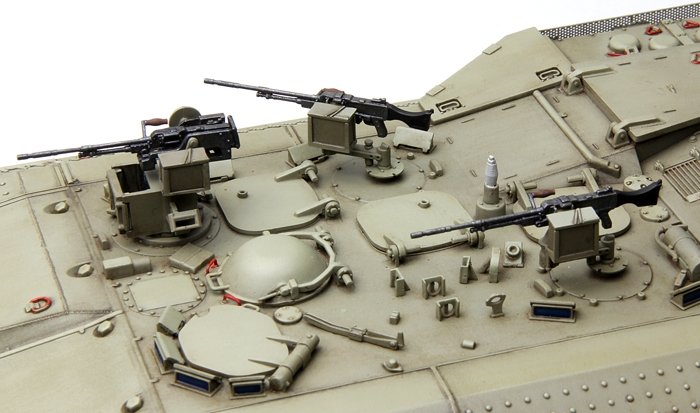 Meng Modèle SS-003 Achzarit Israël Transport de troupes blindé lourd (1/35) – Bild 5
