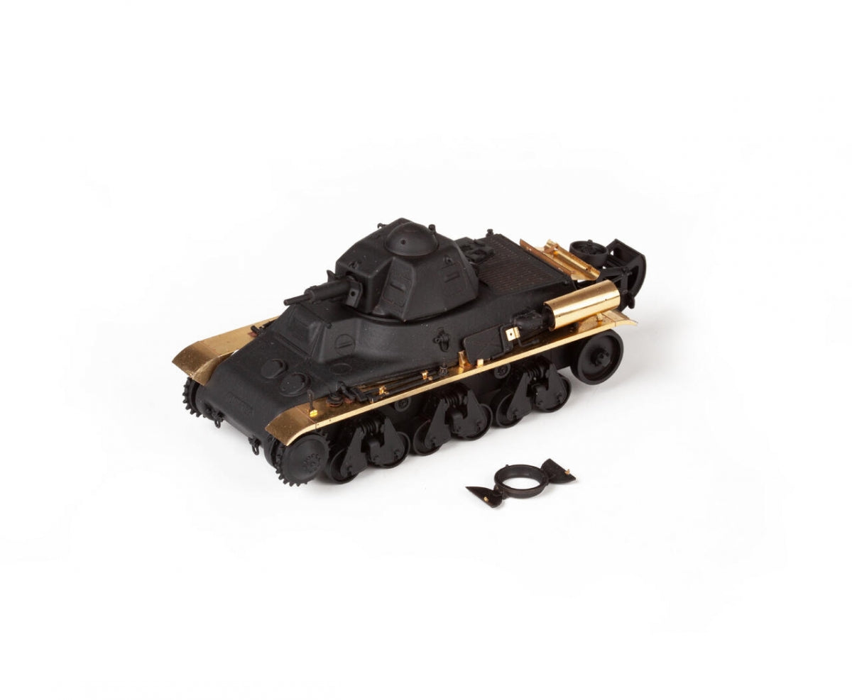 Eduard 36536 H39 Char léger français TAMIYA 1/35 – image 3