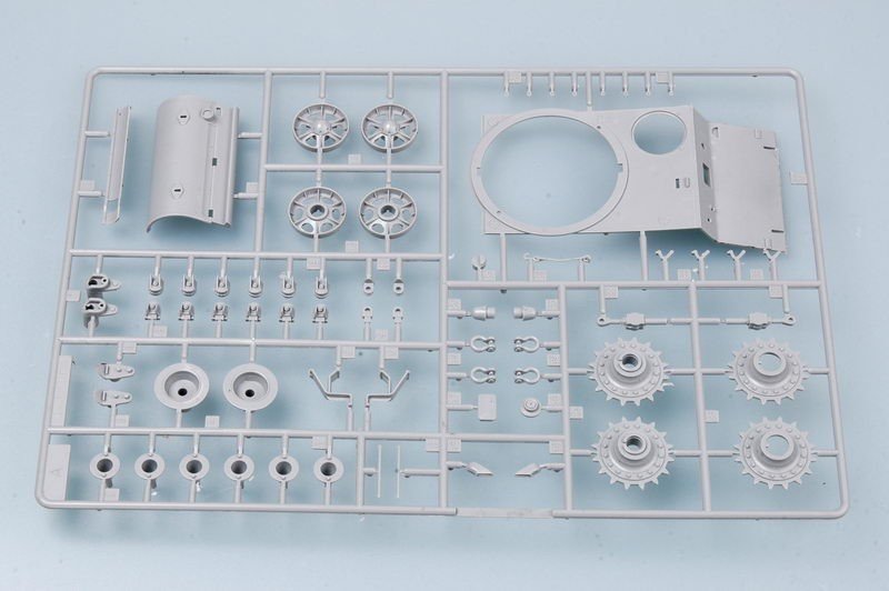 Trumpeter 00367 Char allemand Pz.Kpfm KV-2 754(r) (1/35) – image 6