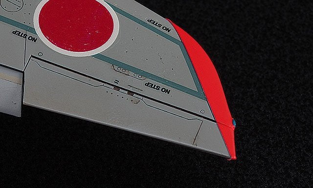 Hasegawa TF910 Finition rouge fluorescent – imagen 4