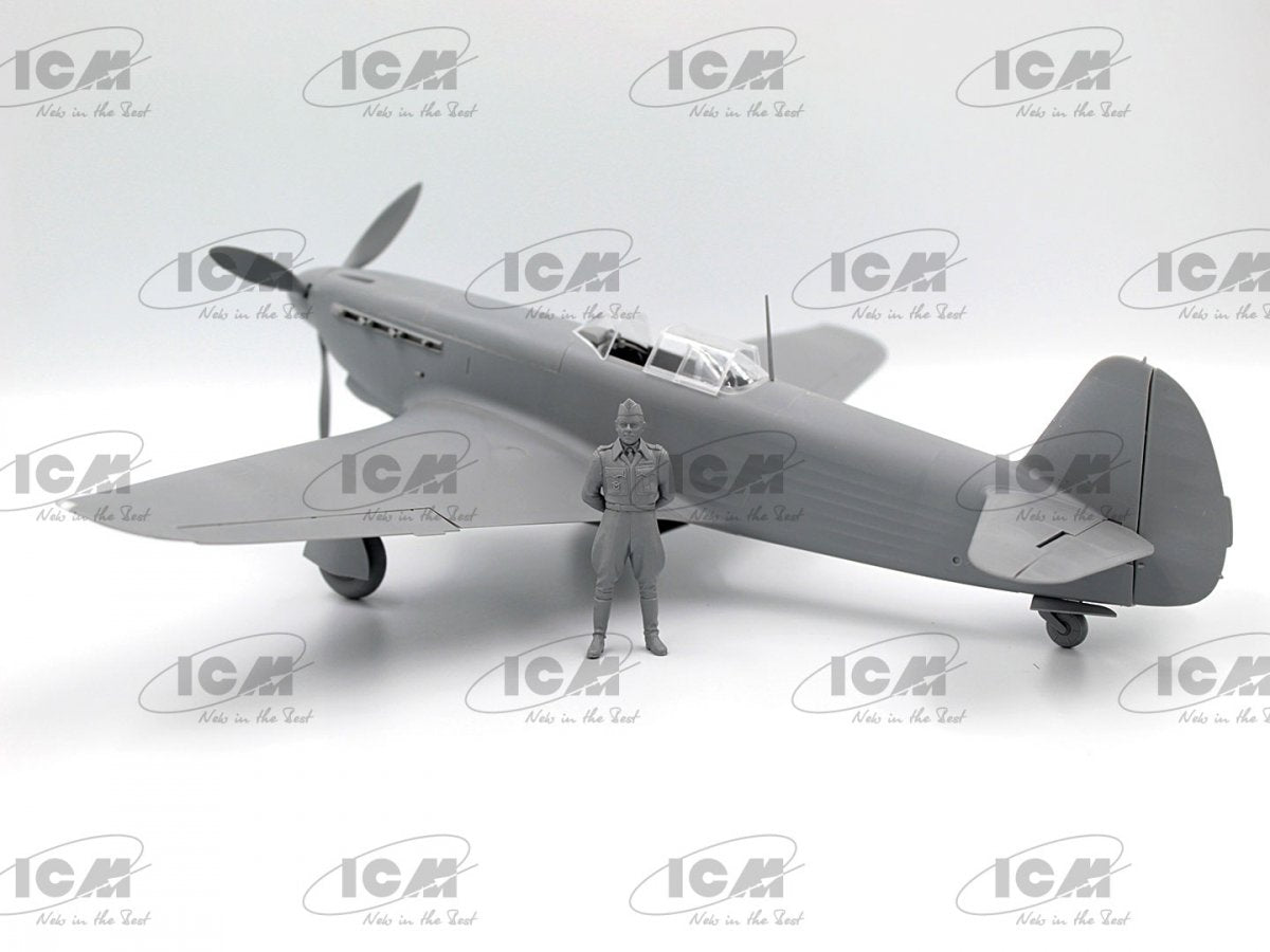 ICM 32093 Normandie-Niémen. Avion de Roland de la Poype (Yak-9T avec figurine Roland de la Poype) 1/32 – image 11