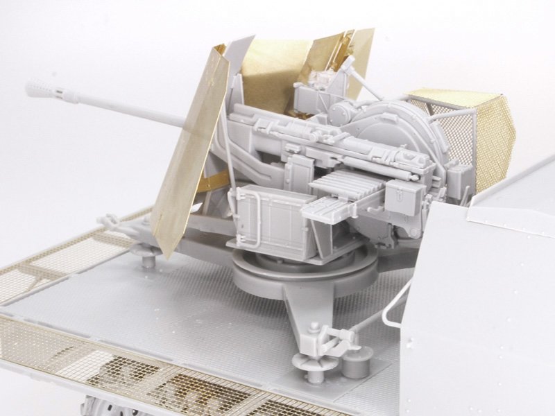 Dragon 6553 3.7cm FlaK 43 au Sd.Kfz.7/2 (1/35) – Bild 6