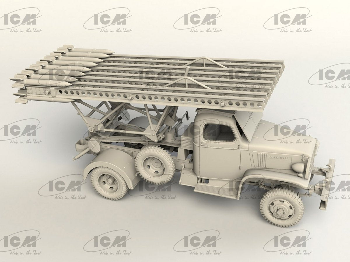 ICM 35596 BM-13-16 sur châssis G7107 avec équipage soviétique 1/35 – immagine 3