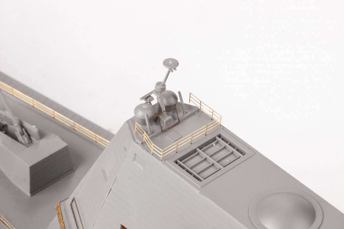 Maquettes Eduard 53288 USS DDG-1000 Zumwalt SNOWMAN, TAKOM 1/350 – immagine 7