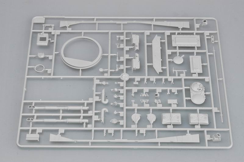 Trumpeter 00380 Char amphibie léger russe PT-76 (1/35) – image 6