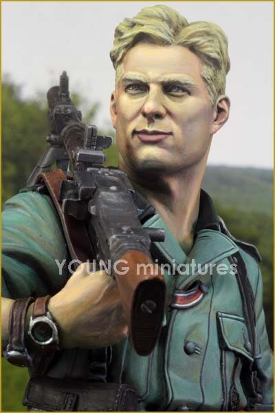Young Miniatures YM1829 GERMANMG34 GUNNER 1941 1/10