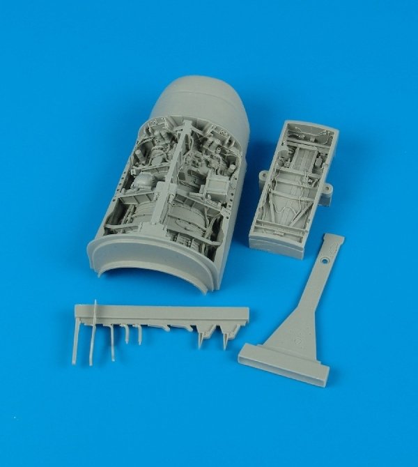 Baie de train d'atterrissage Aires 2067 F-16 Falcon 1/32 Tamiya
