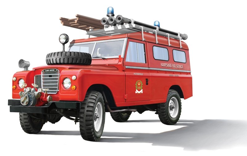 Italeri 3660 CAMION DE POMPIERS LAND ROVER 1/24