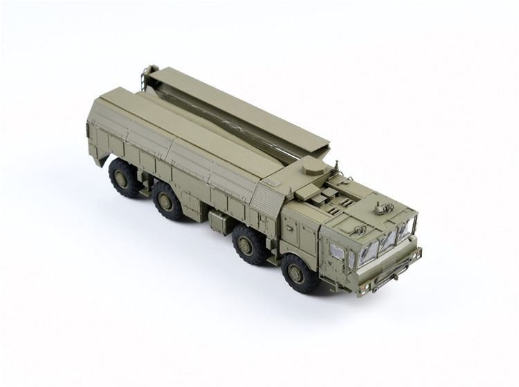 Modelcollect PP72002 Missile balistique tactique russe 9K723 Iskander-M MZKT 1/72 – image 4