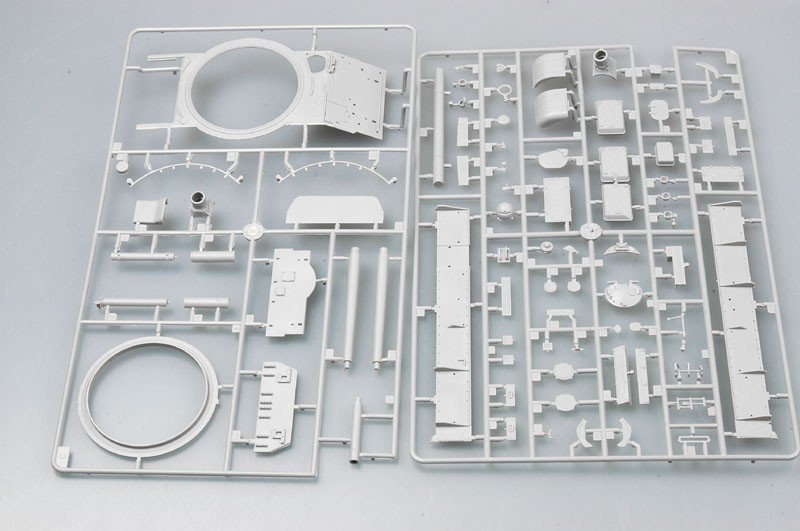 Trumpeter 00376 Char de combat principal soviétique T-62 Mod.1962 (1/35) – image 5