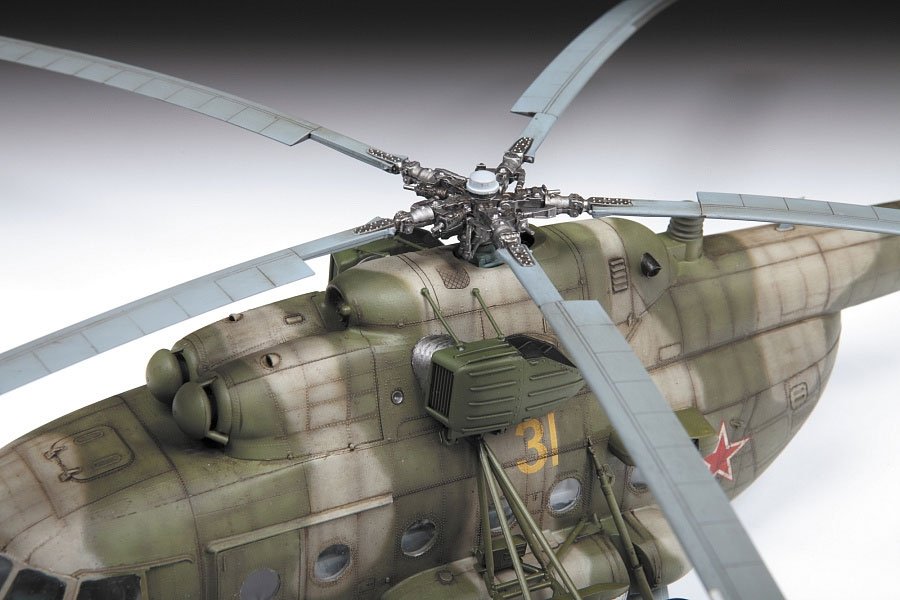 Zvezda 4828 Hélicoptère polyvalent soviétique Mil Mi-8MT Hip-H 1/48 – immagine 4
