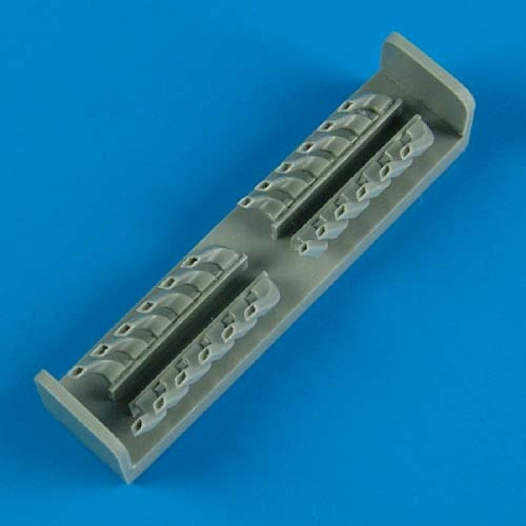 Échappement Quickboost QB72387 pour BF 110E au 1/72 