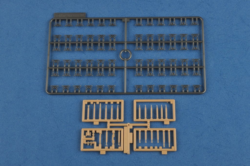 Hobby Boss 80132 Panzerkampfwagen allemand IV Ausf D / TAUCH – image 5