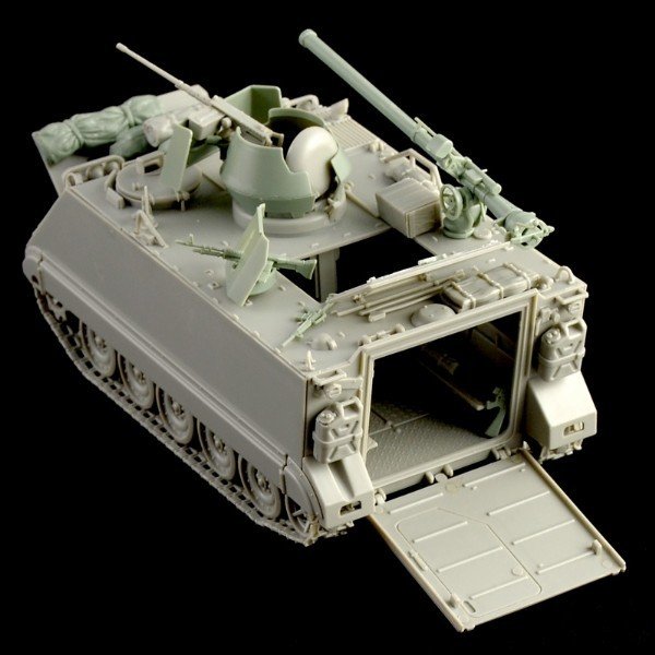 Italeri 6506 M113 ACAV avec canon sans recul de 106 mm (1/35) – immagine 5