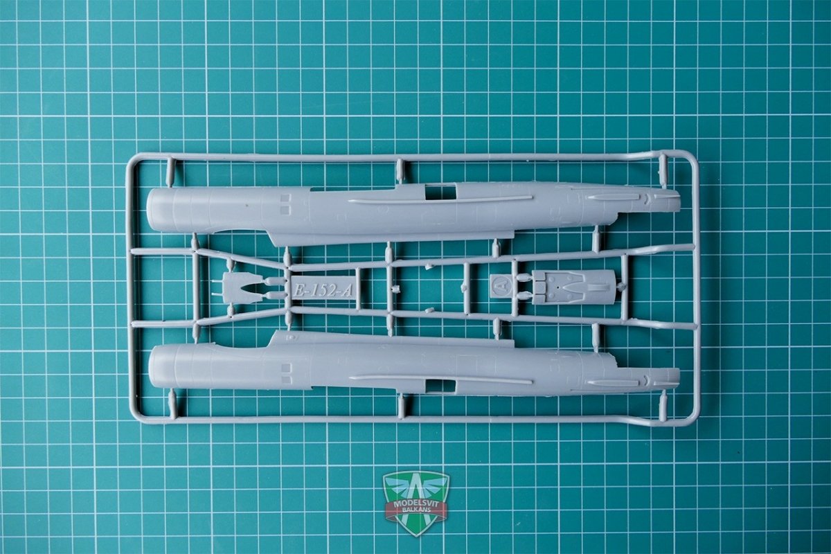 Maquette Modelsvit 72028 Ye-152A Intercepteur bimoteur soviétique 1/72 – immagine 5