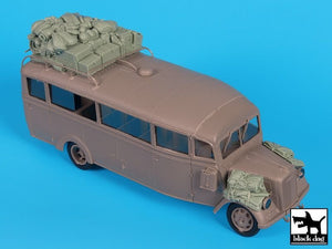 Ensemble d&amp;#39;accessoires Black Dog T35171 Opel Blitz 3.6-47 Omnibus 1/35 – immagine 3