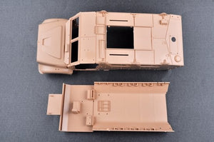 Trumpeter 00931 US Mauxxpro MRAP 1/16 – image 6