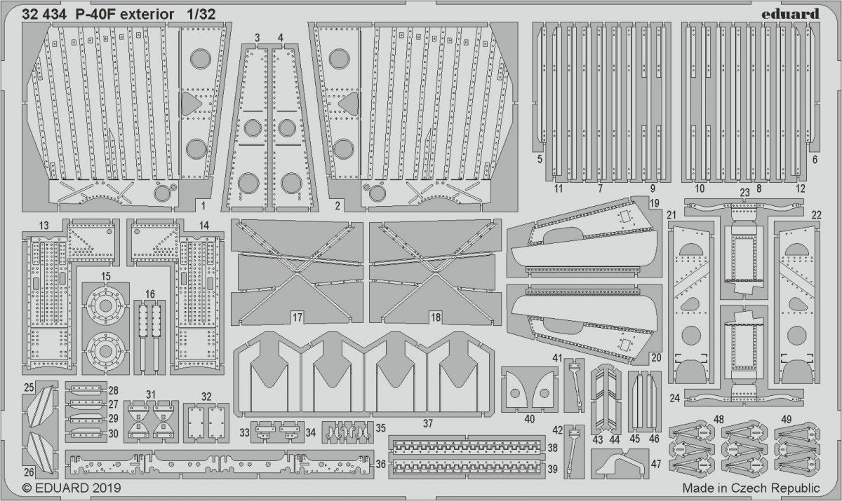 Eduard 32434 P-40F extérieur 1/32 TRUMPETER