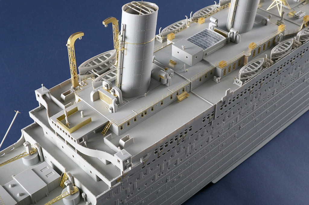 Trumpeter 03721 HMHS Britannic 1/200