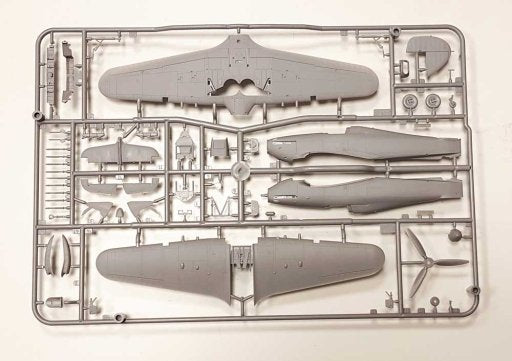 Arma Hobby 70042 Hurricane Mk II b/c Expert Set 1/72 – image 4