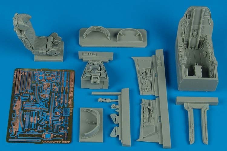 Ensemble de cockpit Aires 2134 MiG-23ML Flogger G au 1/32 Trumpeter