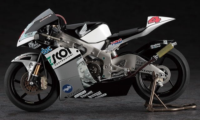 Hasegawa 21501 (BK1) Scot Racing Team Honda 250 Champion WGP250 2009 (1/12)  – image 3